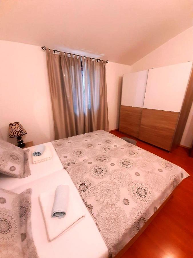 Apartment Damiani Умаг Екстер'єр фото