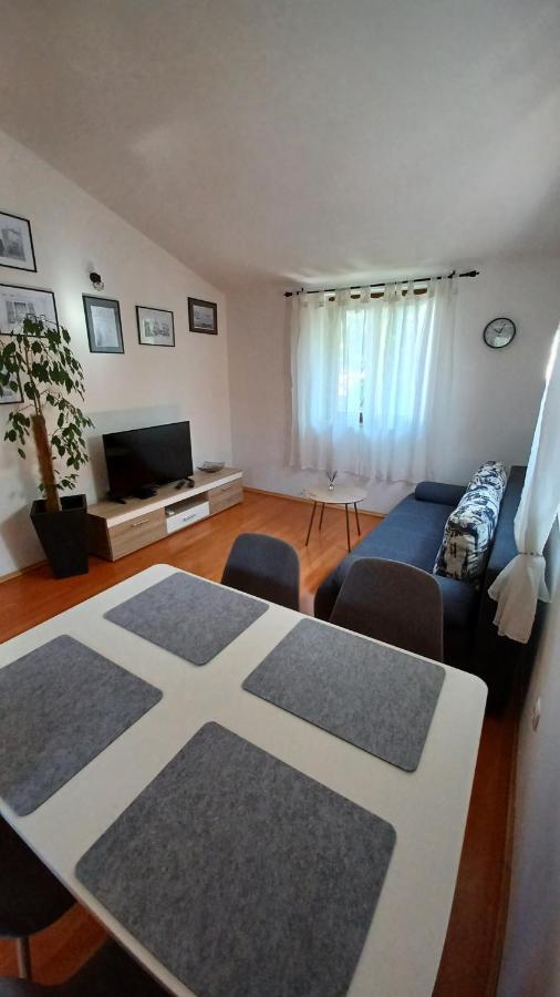 Apartment Damiani Умаг Екстер'єр фото